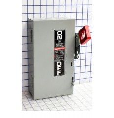 THN3321 - GE 30 Amp 3 Pole 600 Volt Disconnect and Safety Switch